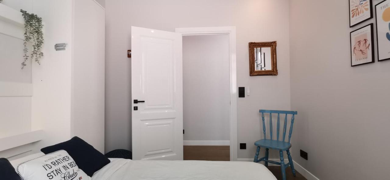 Appartamento Exceptional Brand New Flat, 20 M From Beach, 85 Sq *