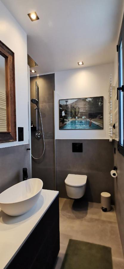 Exceptional Brand New Flat, 20 M From Beach, 85 Sq Appartamento *